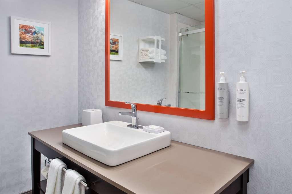 Hampton Inn And Suites Newark Airport Elizabeth Habitación foto