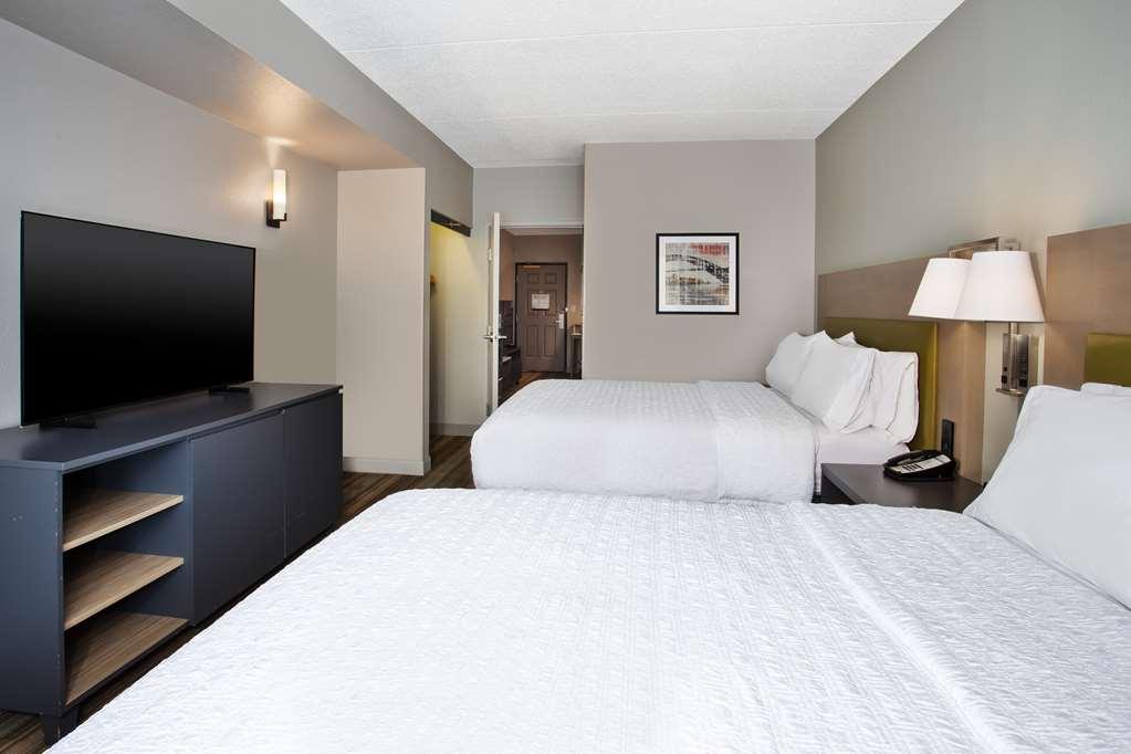 Hampton Inn And Suites Newark Airport Elizabeth Habitación foto