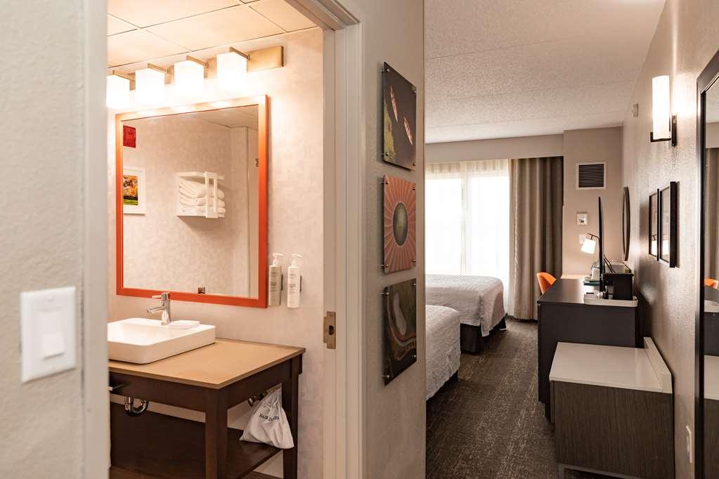 Hampton Inn And Suites Newark Airport Elizabeth Habitación foto